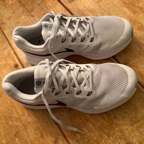 Nike Men's Run Swift 3 
Men’s size 11.5 - Picture 2 of 5